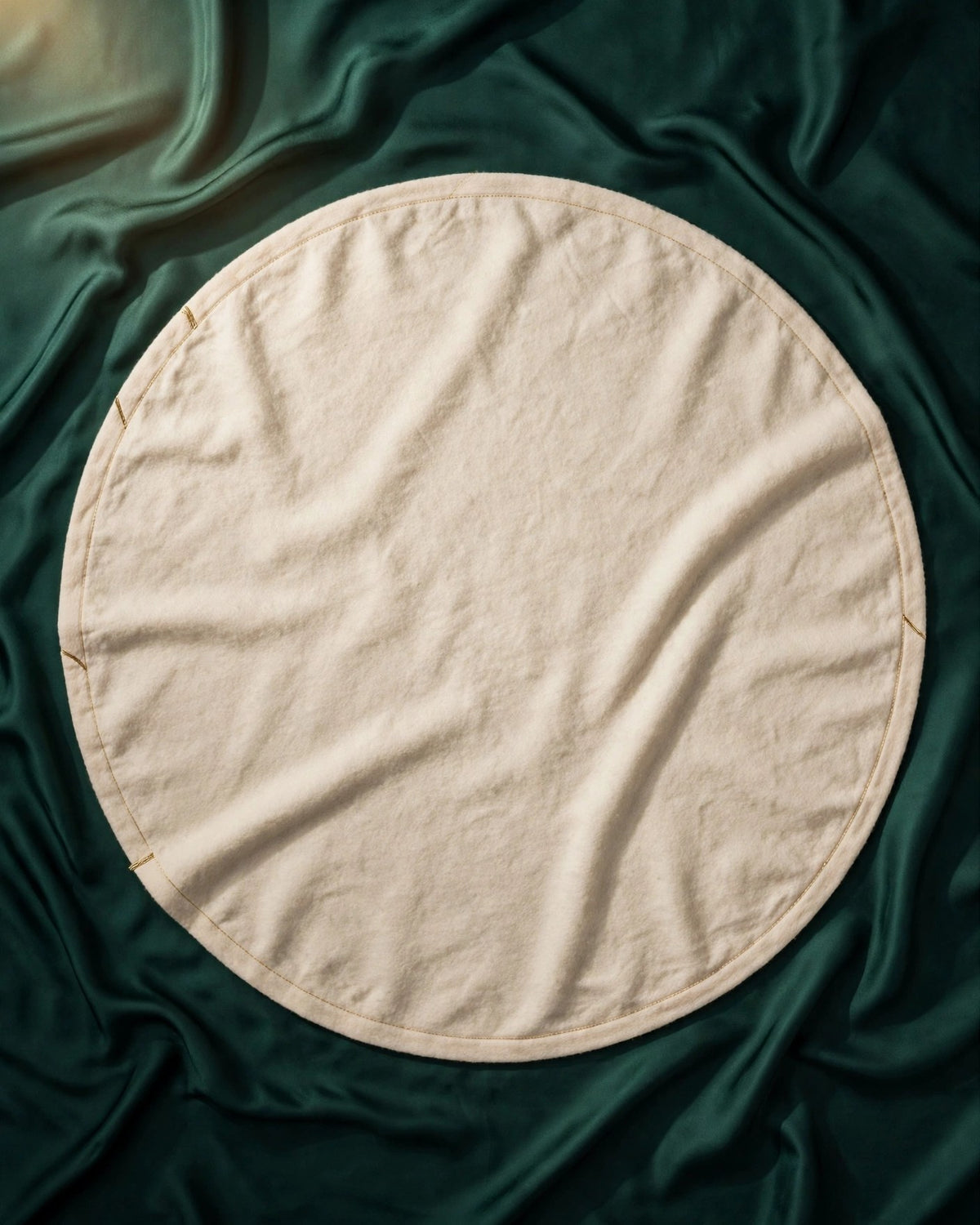 Dame Thro Blanket Oat — flatlay view