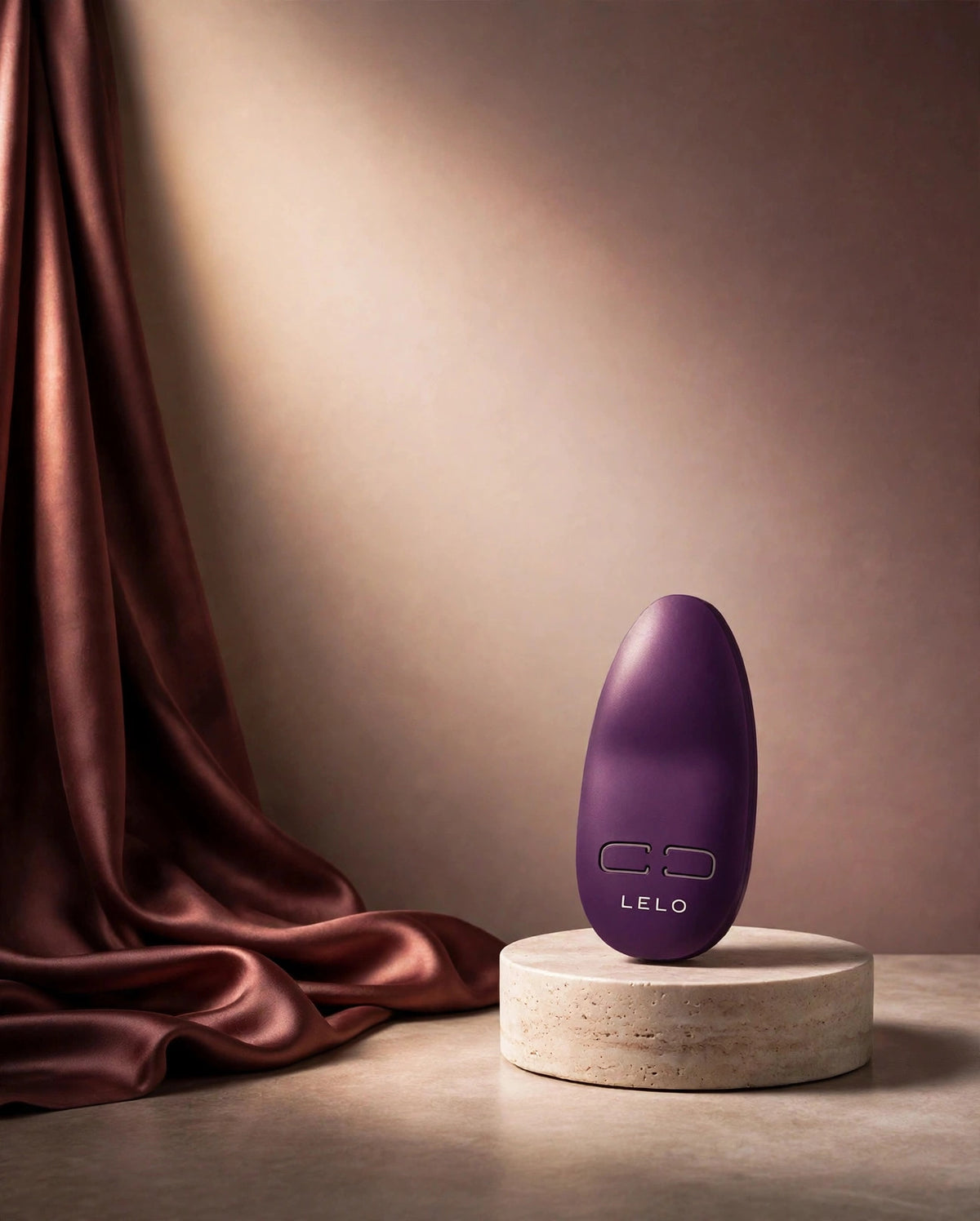 LILY 3 by LELO · Dark Plum